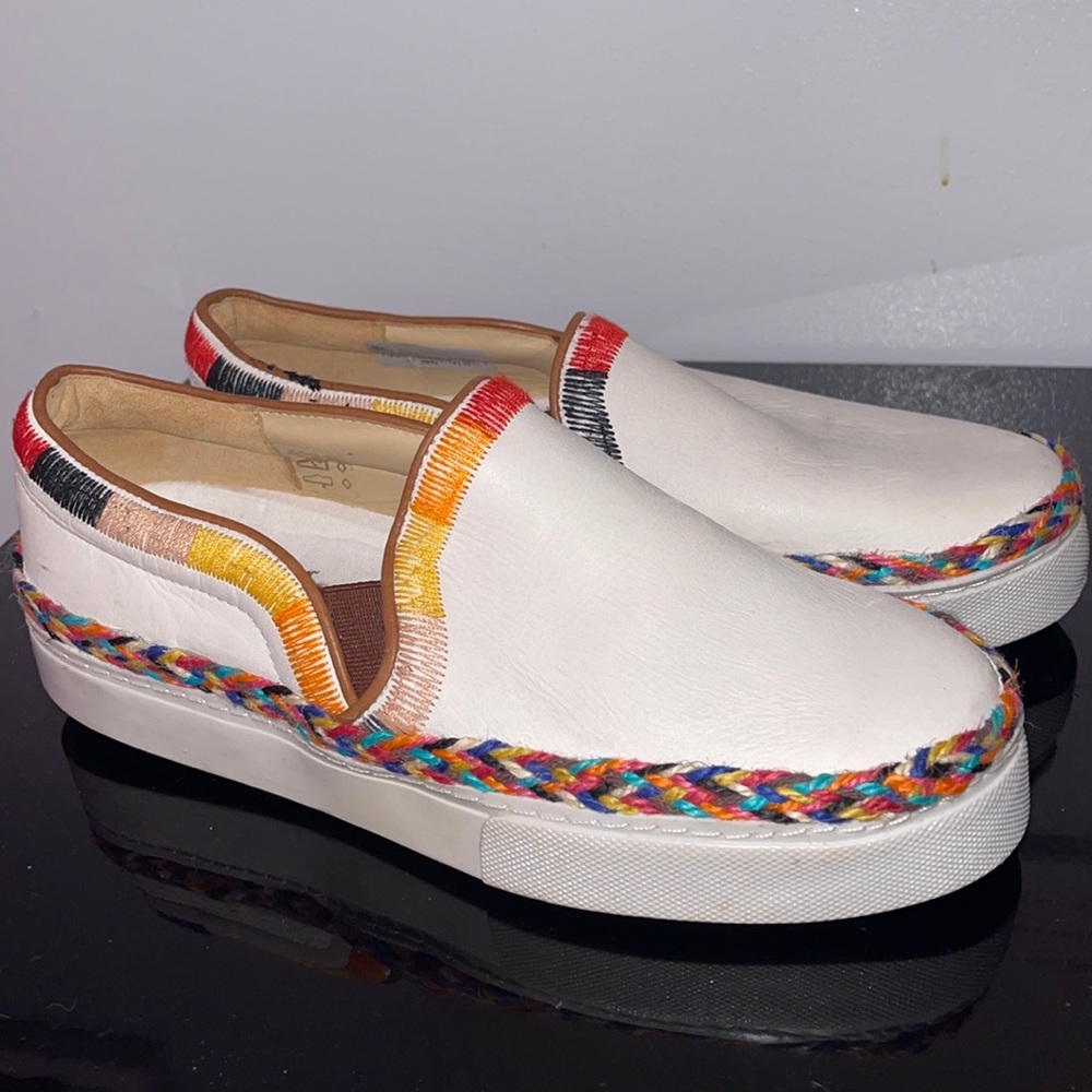Never used schutz sneakers